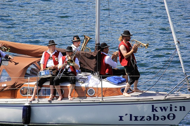 格林三节34分火箭大胜掘金 鹈鹕送独行侠3连败.